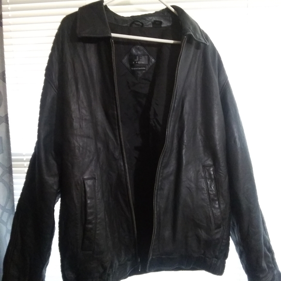 J. Ferrar Winter Jacket - Picture 1 of 3